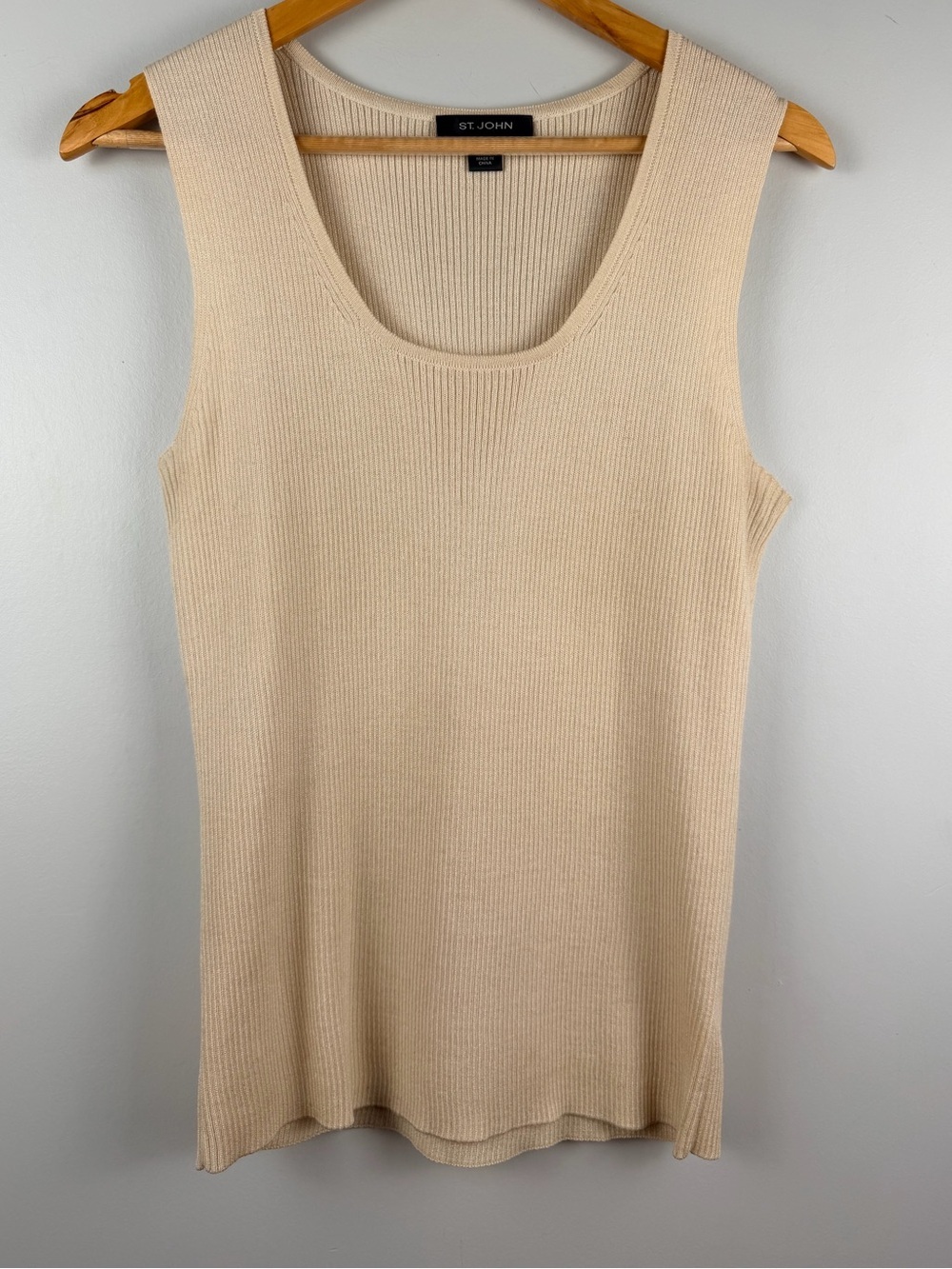 St. John tan wool blend ribbed tank top size medium